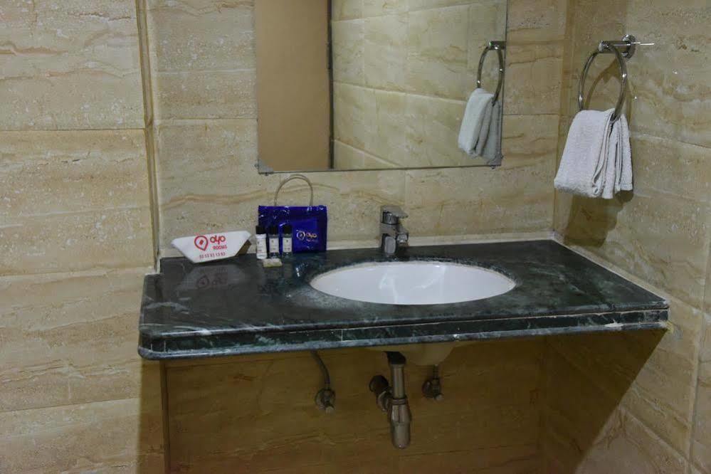 Hotel Oyo Premium Railway Station Patna Patna  Zewnętrze zdjęcie